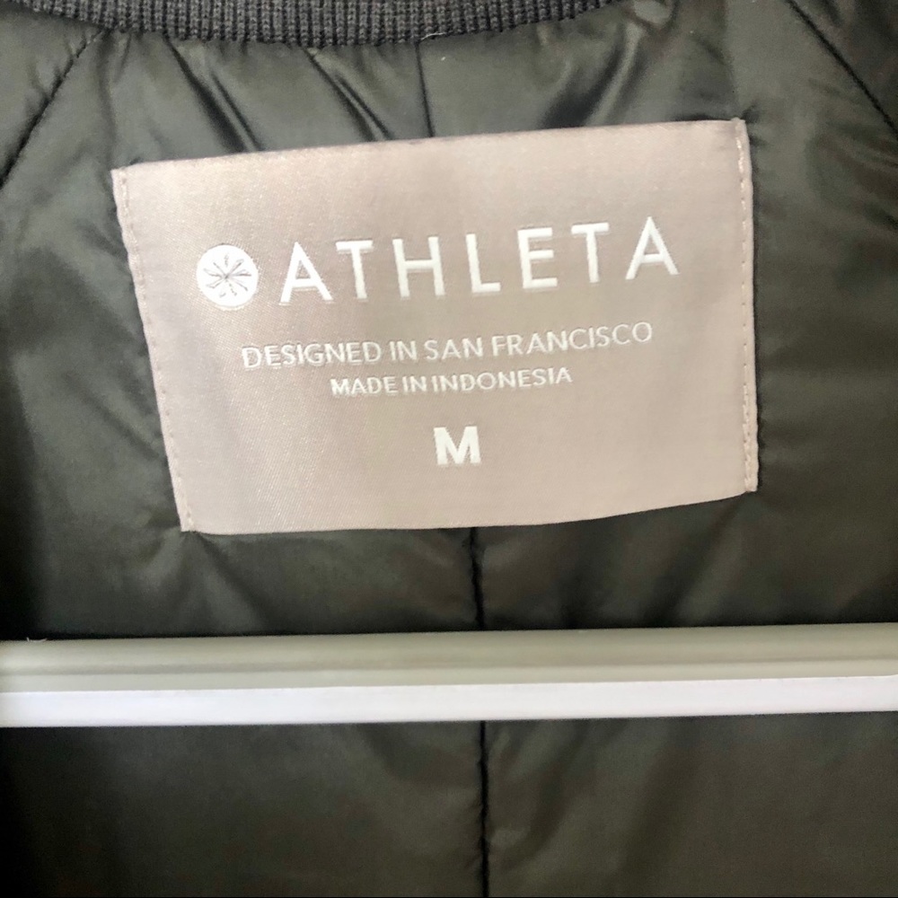 Nwot Athleta Jacket - image 8